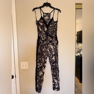 Banana Republic Abstract Printed Colorblock Jumpsuit Racerback POCKETS Womens 4